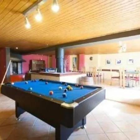 In Pomer Mit Privatem Pool Отель Пула