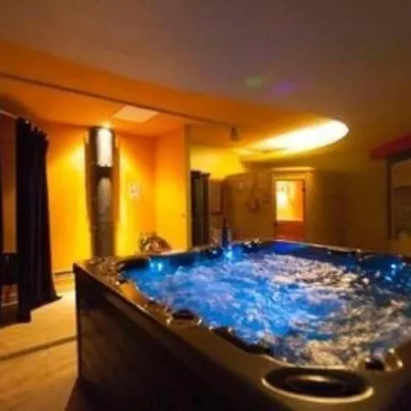 Отель In Pomer Mit Privatem Pool *